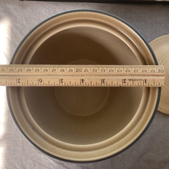 Pfaltzgraff Folk Art #507 Large Canister with Lid, Stoneware Farmhouse Country - Picture 8 of 9